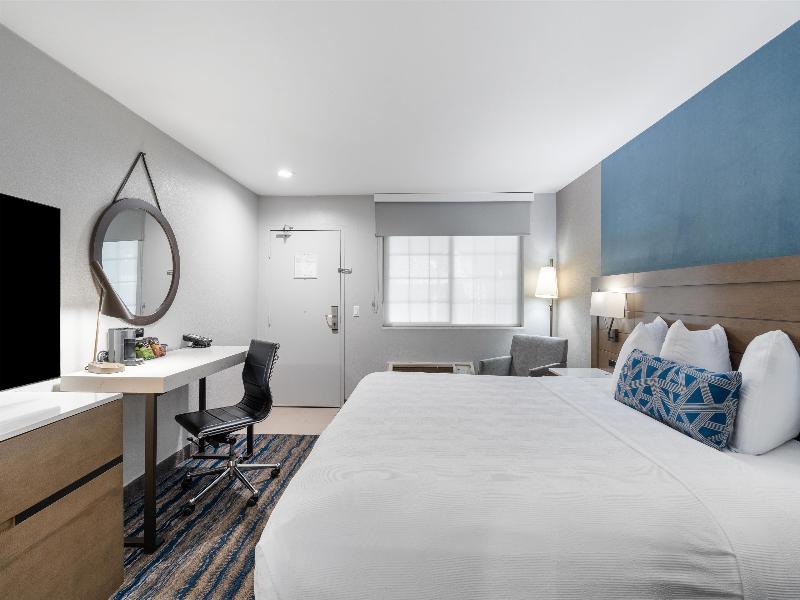 Best Western San Diego/Miramar Hotel image
