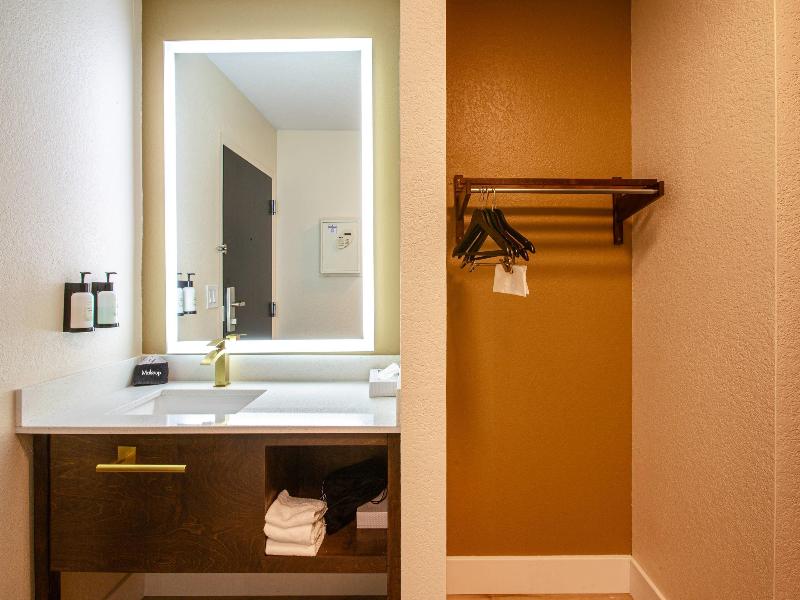 Arroyo Pinion Hotel, Ascend Hotel Collection image
