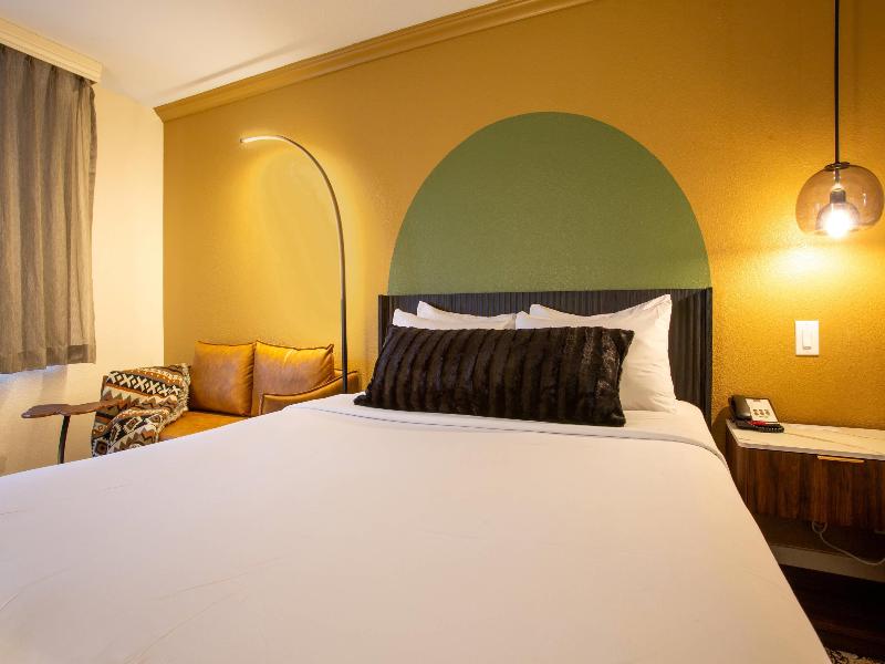 Arroyo Pinion Hotel, Ascend Hotel Collection image