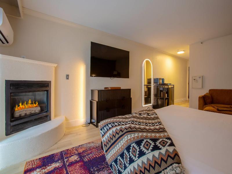 Arroyo Pinion Hotel, Ascend Hotel Collection image