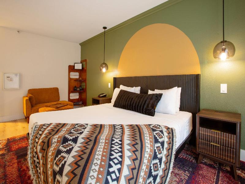 Arroyo Pinion Hotel, Ascend Hotel Collection image