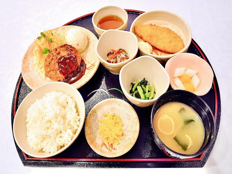 Yonago Universal Hotel image