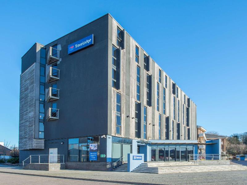 Ramada Encore Chatham image