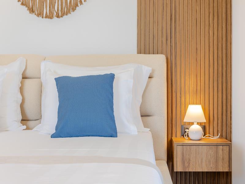 Crystal Blue Hotel image