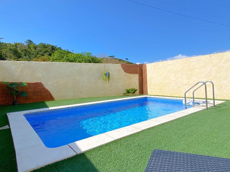 Grandioso Okinawa Pool Villa Onna 6 image