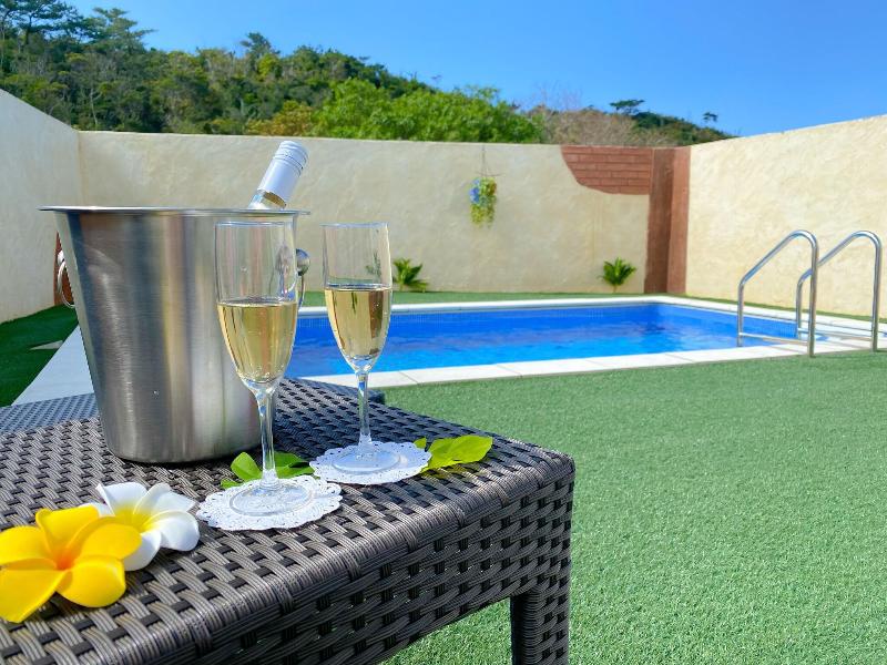 Grandioso Okinawa Pool Villa Onna 6 image