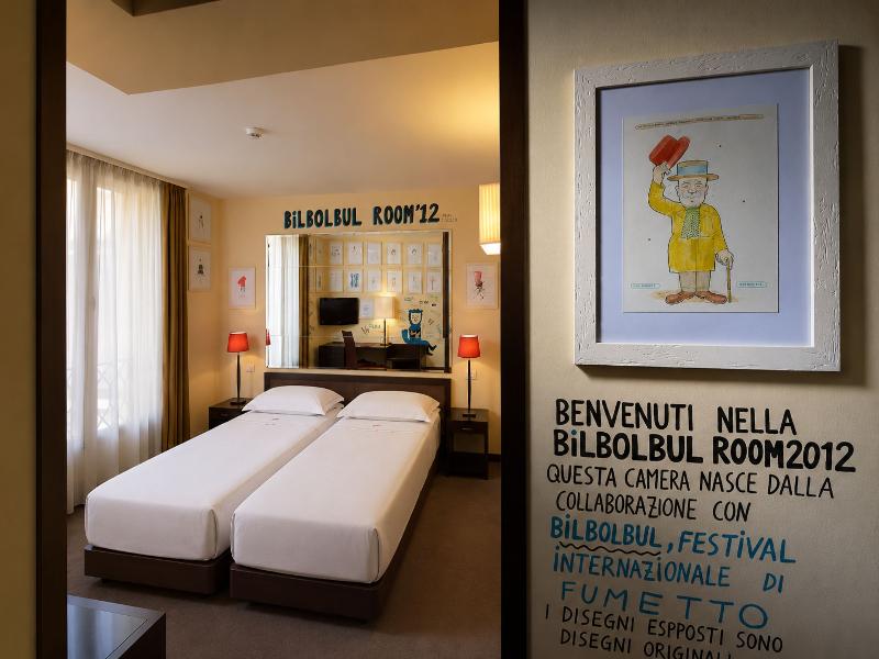 Phi Hotel Bologna image