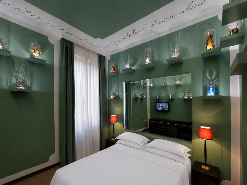 Phi Hotel Bologna image