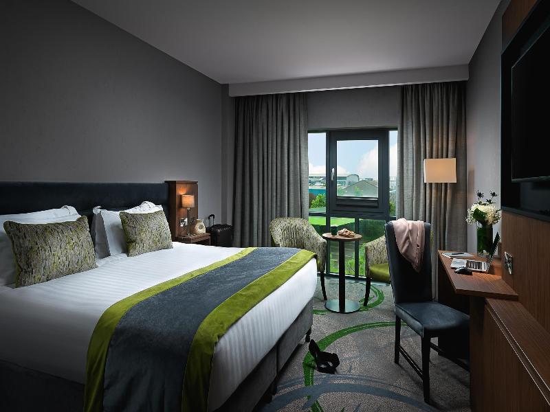 Carlton Hotel Dublin Airport image