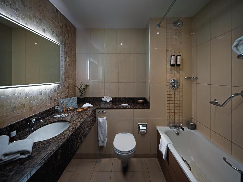 Carlton Hotel Dublin Airport image