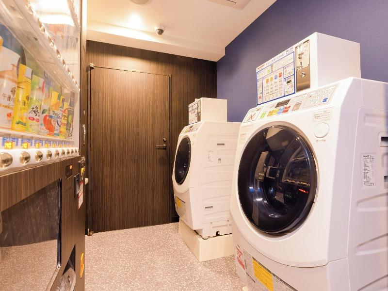 Apa Hotel Hiroshima Ekimae Stadium Guchi image