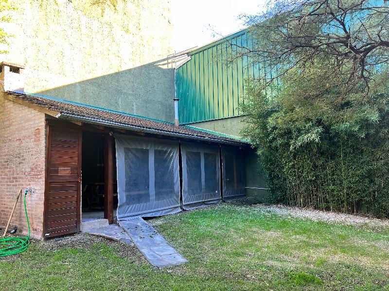 Hostal La Merced — exterior view