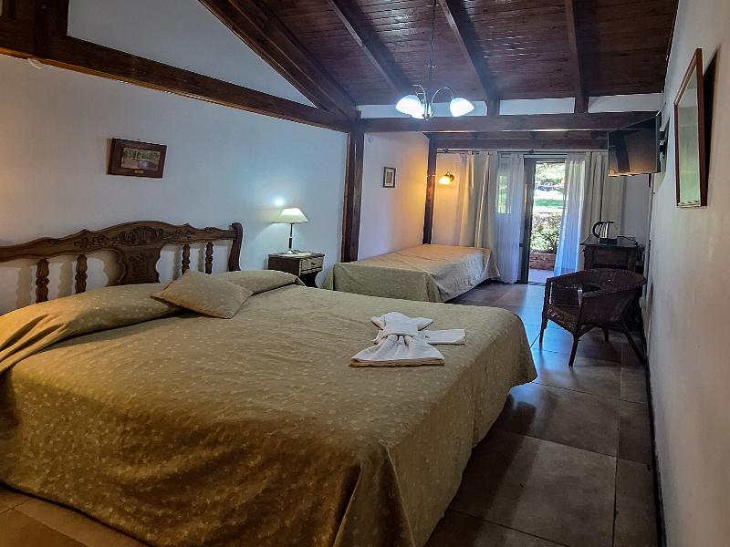Hostal La Merced image