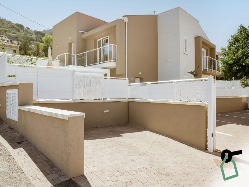 Hotiday Apartments Cefalù image