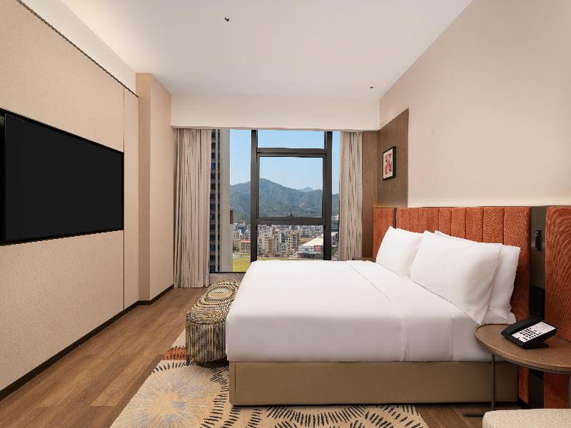 Hilton Garden Inn Shanwei Luhe image