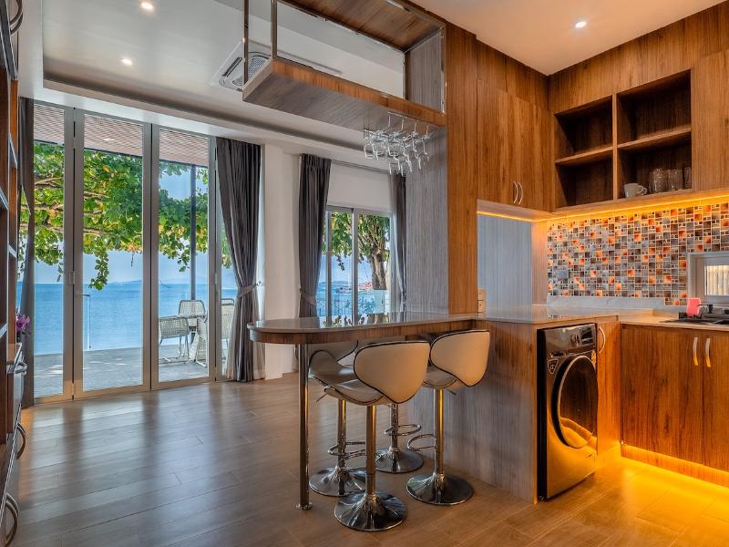 The Strand Resort Samui image