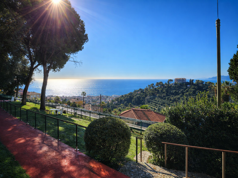 Hotiday Bordighera image