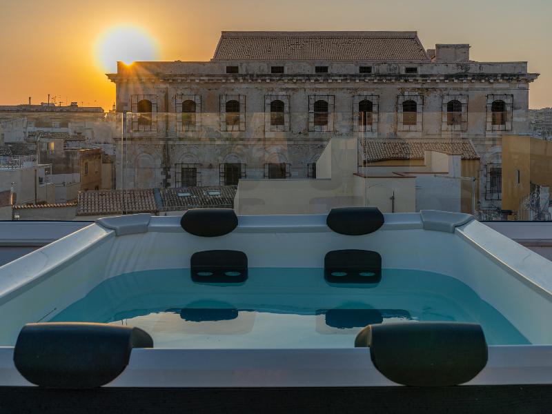 Hotiday Apartments Siracusa image