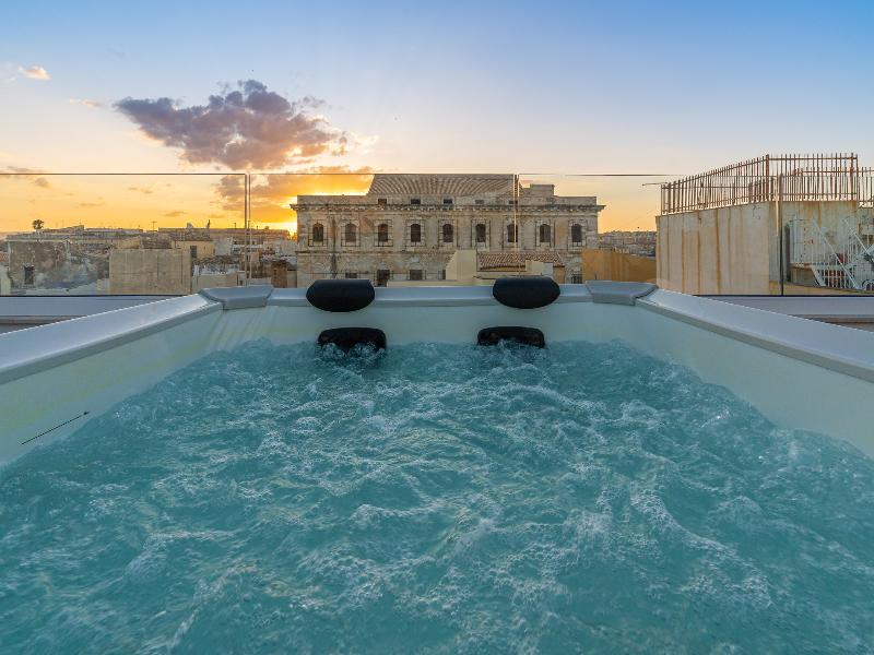 Hotiday Apartments Siracusa image