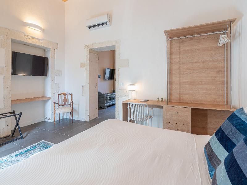 Hotiday Apartments Siracusa image