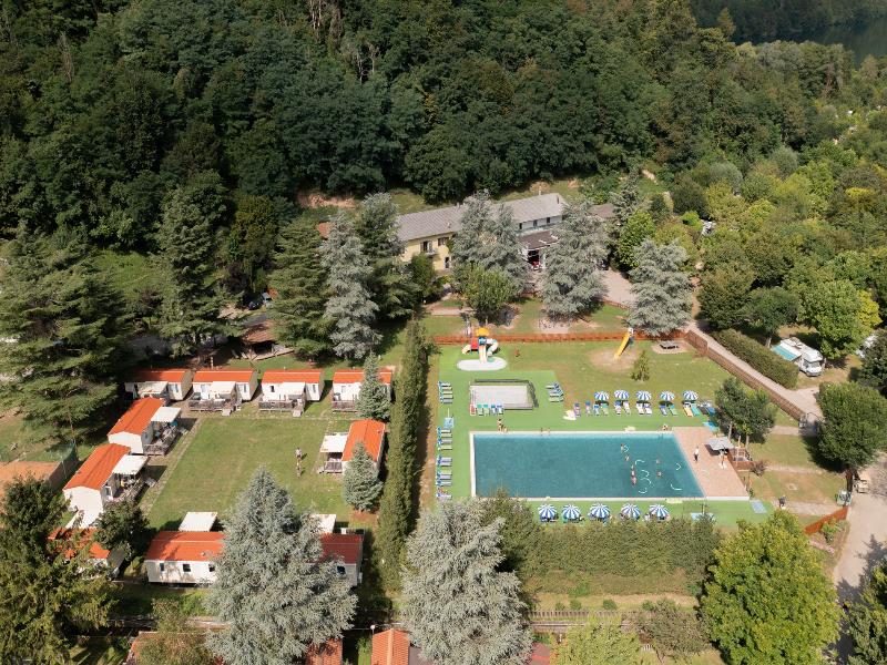Hotiday Lago Di Levico image
