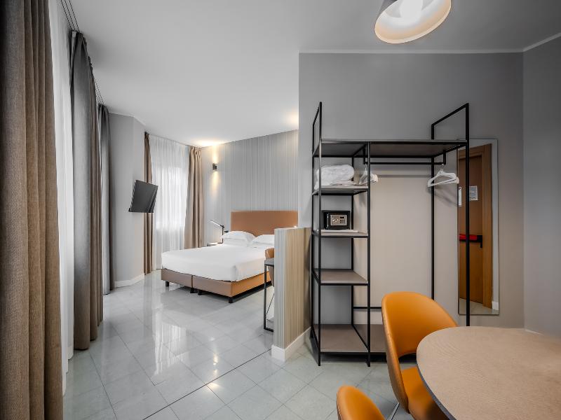Hotiday Apartments La Spezia image
