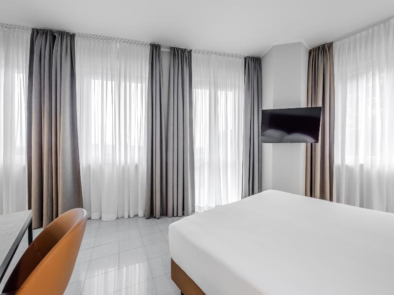 Hotiday Apartments La Spezia image