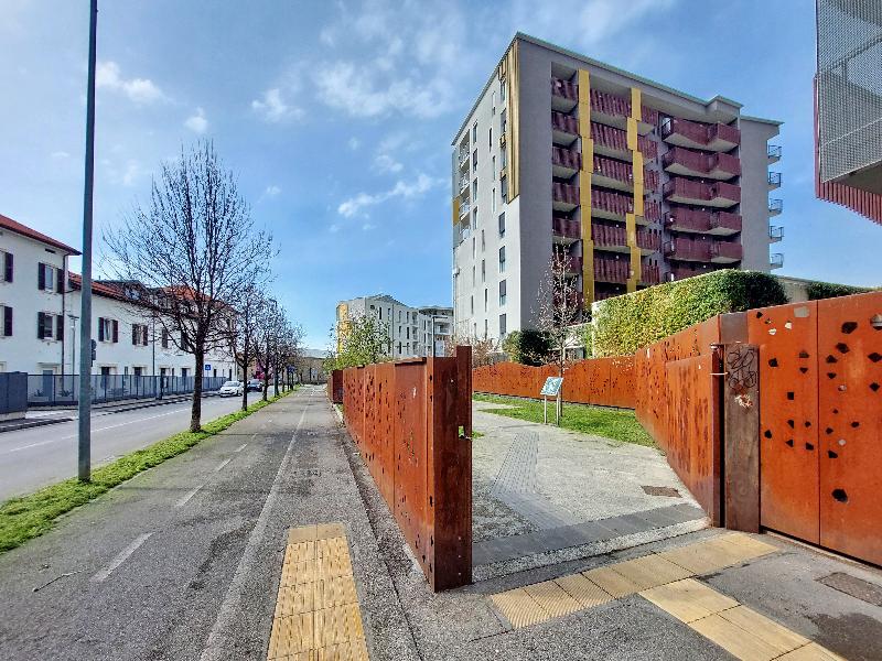 Quarto Verde Apartments image