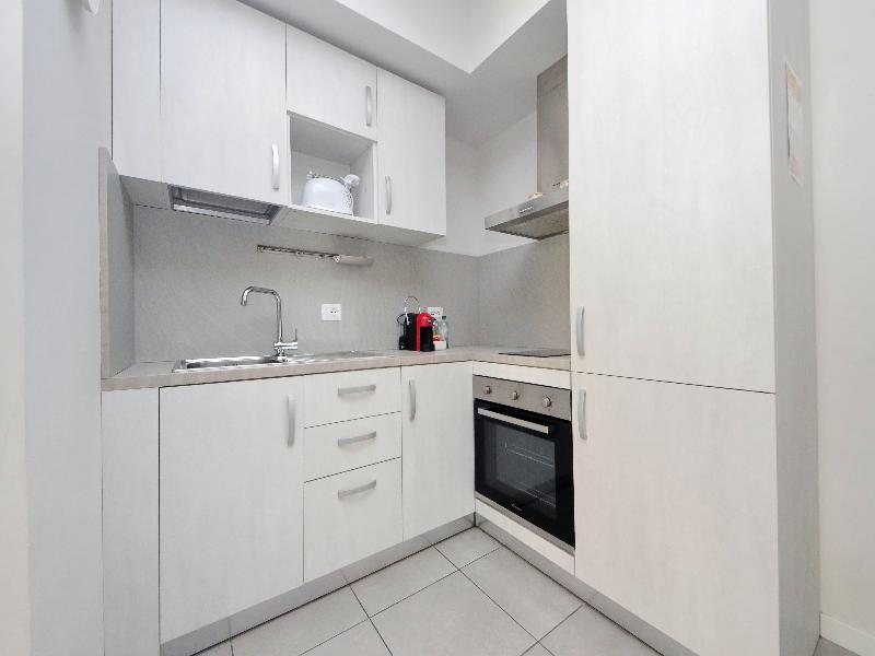 Quarto Verde Apartments image