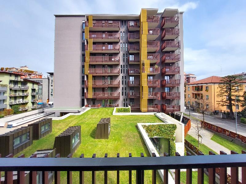 Quarto Verde Apartments image