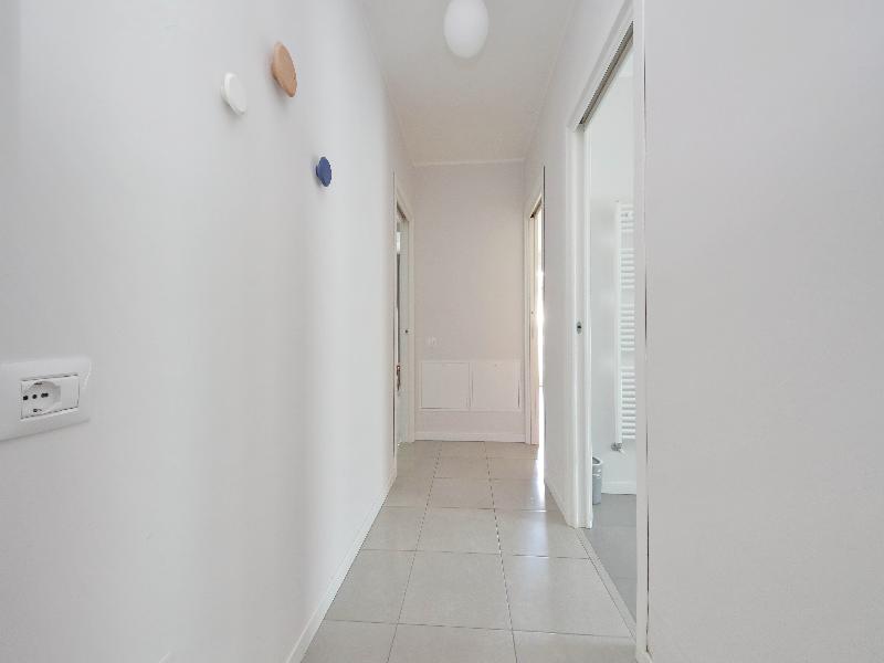 Quarto Verde Apartments image