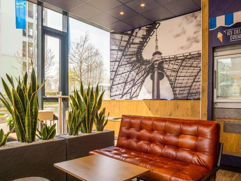 Ibis Budget Muenchen City Olympiapark image