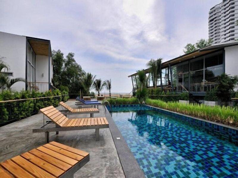 Sunset Serenity Jomtien Resort image