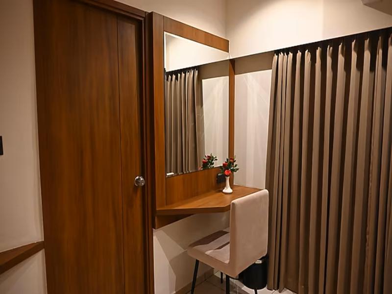 Hotel Good One Suites image