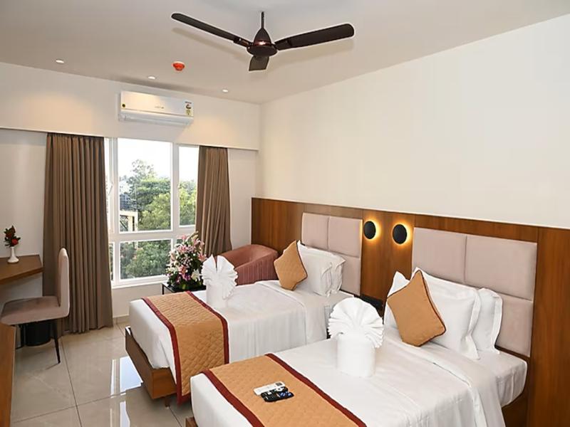 Hotel Good One Suites image