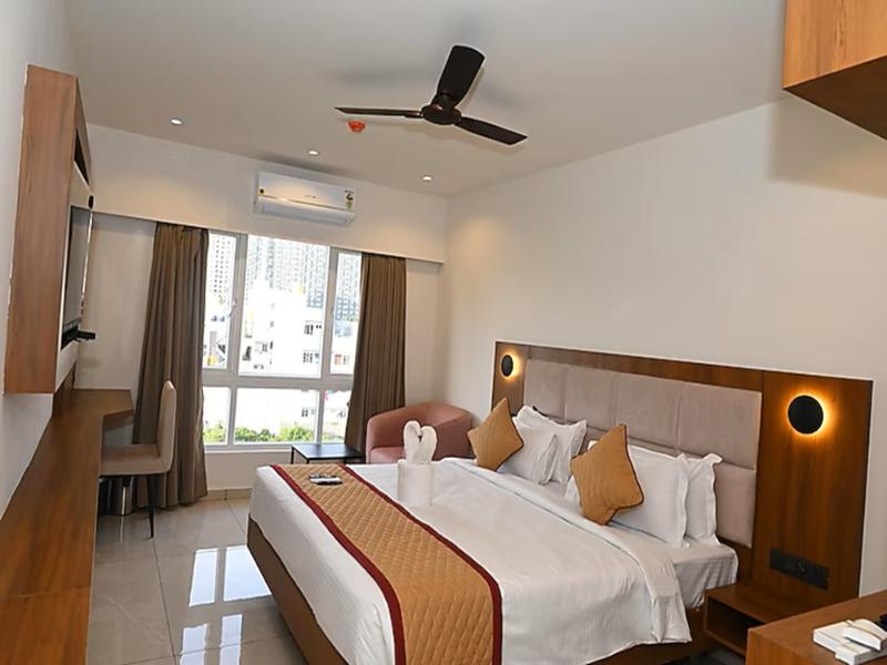 Hotel Good One Suites image
