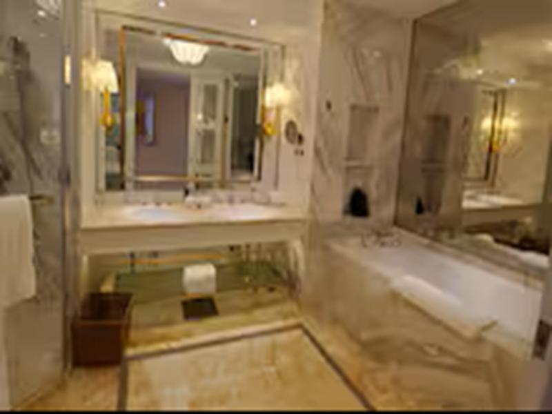 Ramada By Wyndham Sihanoukville Xinhaohui Palace image