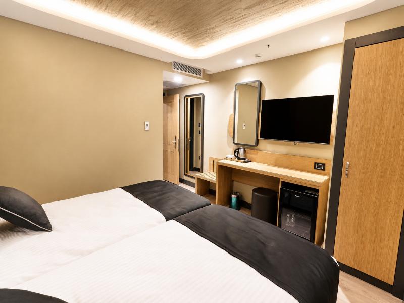 İGMAN HOTEL image