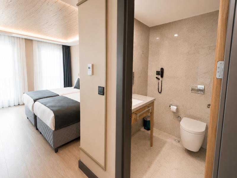 İGMAN HOTEL image