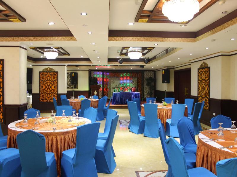 Clifton International Hotel image