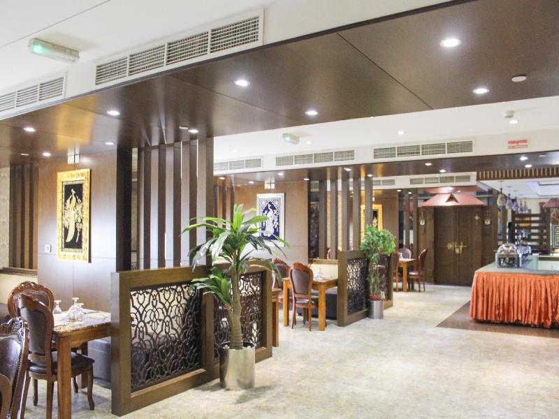 Clifton International Hotel image