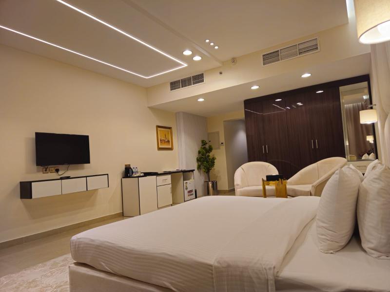 Clifton International Hotel image