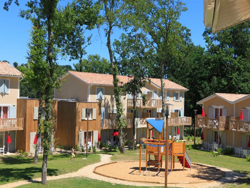 Sowell Hotels Domaine Du Golf D'albret image