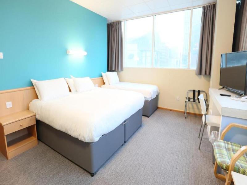 Cardiff Bute Terrace Hotel By Belvilla image