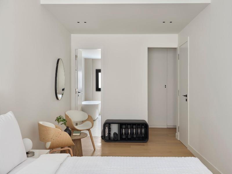 September Athens Residences image