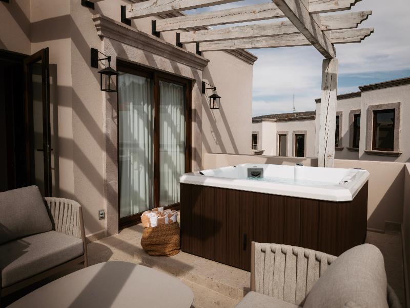 Trobbu Boutique Collection San Miguel de Allende image