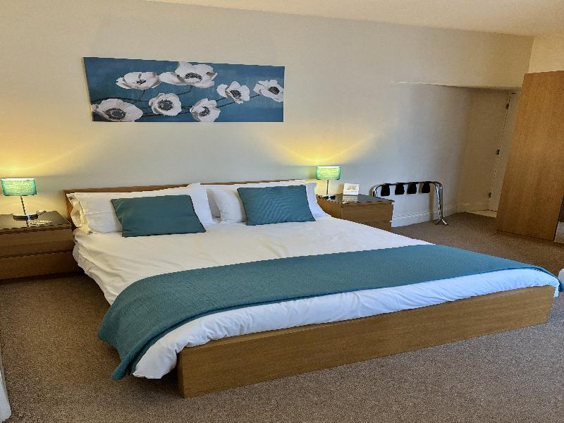 Peel House Apartments image