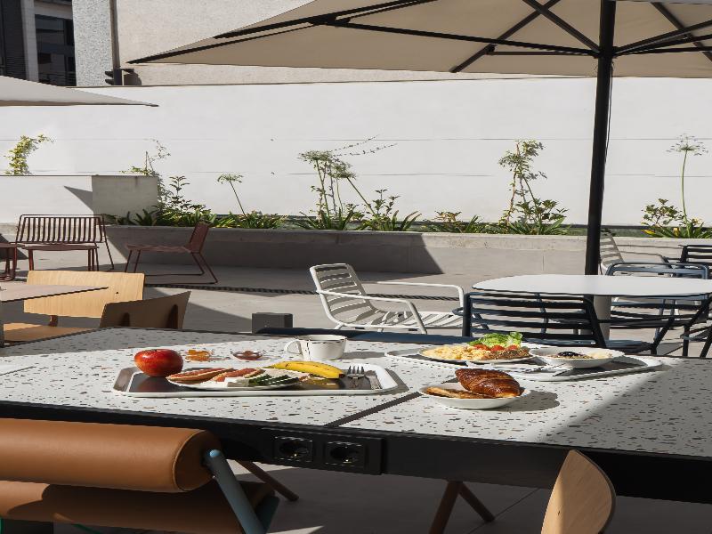 Ibis Budget Madrid Albasanz image