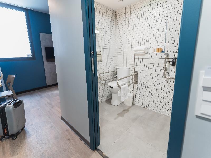 Ibis Budget Madrid Albasanz image