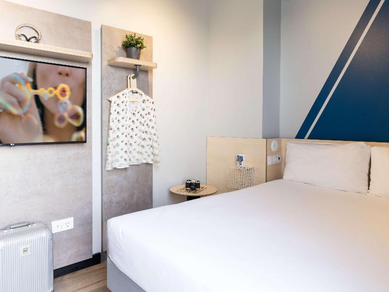 Ibis Budget Madrid Albasanz image